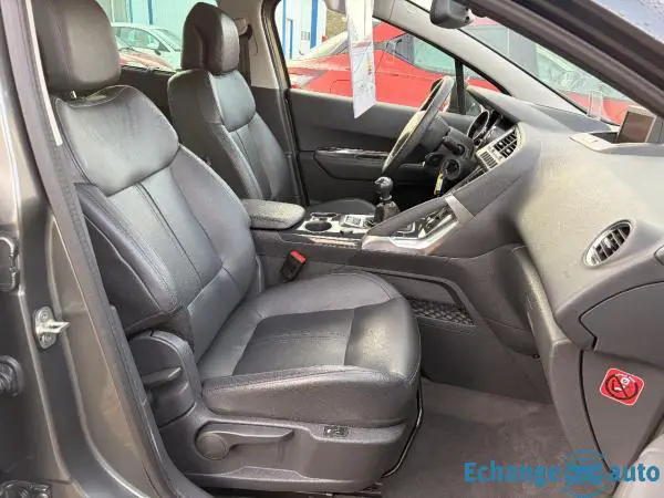 PEUGEOT 3008 2.0 HDI 150 FAP Féline