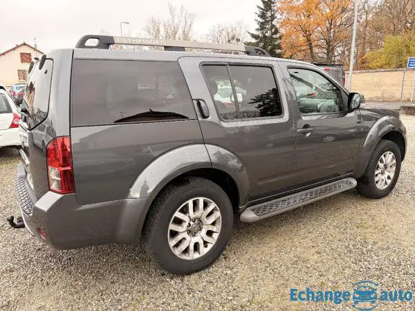 NISSAN PATHFINDER 2.5 DCI 190 XE