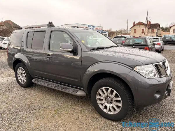 NISSAN PATHFINDER 2.5 DCI 190 XE