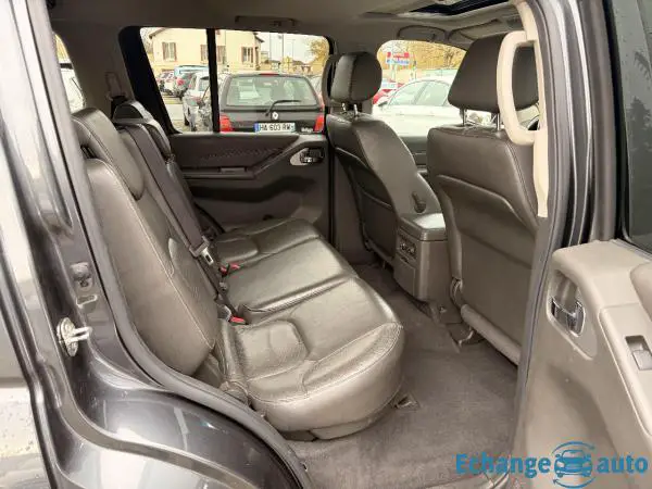 NISSAN PATHFINDER 2.5 DCI 190 XE