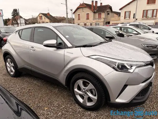 TOYOTA C-HR HYBRIDE 122 Dynamic