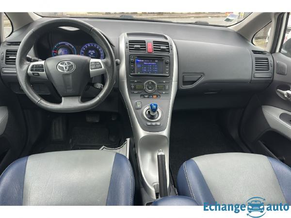 TOYOTA AURIS Hybride 136h Style