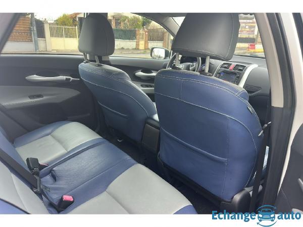 TOYOTA AURIS Hybride 136h Style