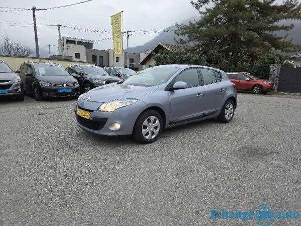 RENAULT MEGANE III dCi 85 Authentique108000 kms