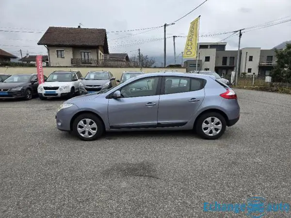 RENAULT MEGANE III dCi 85 Authentique108000 kms