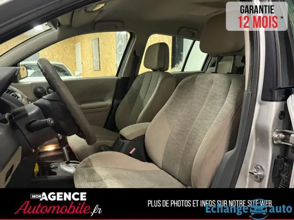 Renault MEGANE II HATCHBACK 1.6 111