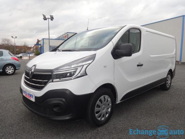 RENAULT TRAFIC FOURGON L2H1 2.0 DCI 145 GRAND CONFORT