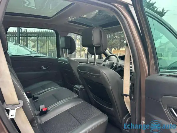 RENAULT SCENIC III Scenic dCi 110   Bose Edition