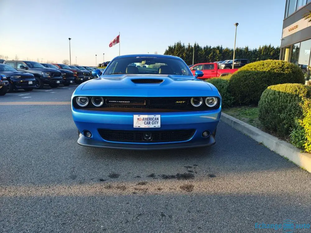 DODGE CHALLENGER
