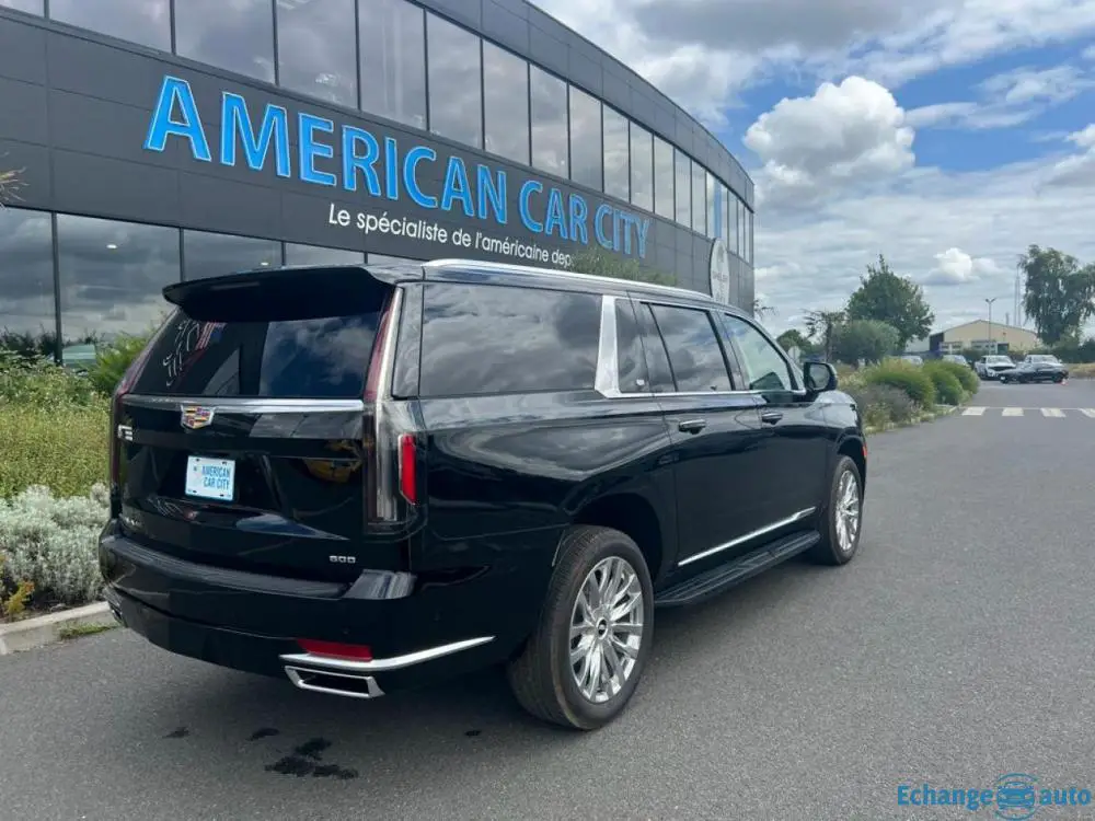 CADILLAC ESCALADE