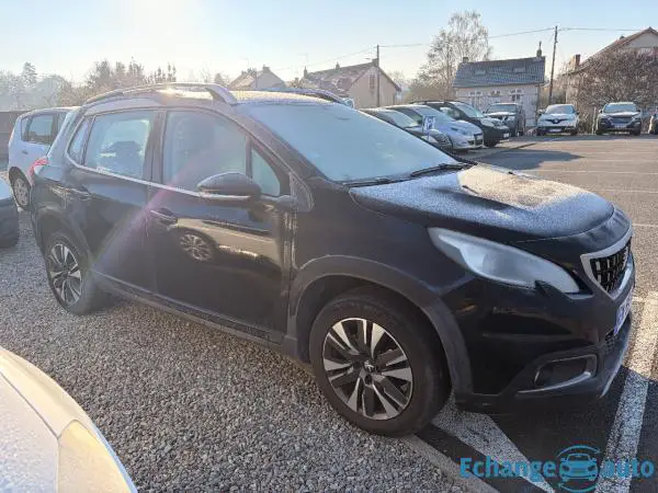 PEUGEOT 2008 1.6 HDI 100 Allure
