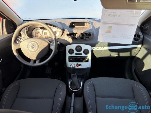 RENAULT CLIO III TCE 100 NightetDay