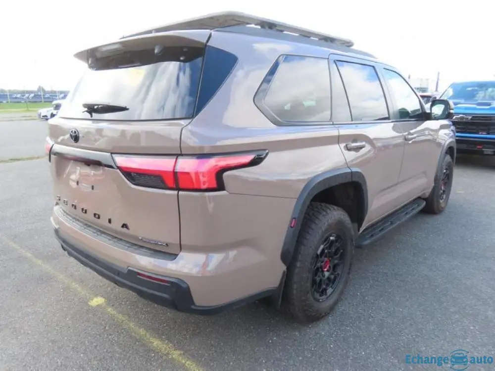 TOYOTA SEQUOIA