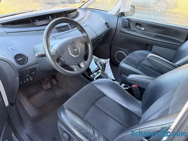 RENAULT ESPACE IV 2.0 DCI 150 Alyum Automatique