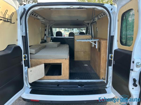 FIAT DOBLO Maxi 1.6 Multijet SX 105 ch Aménagé camping-car 