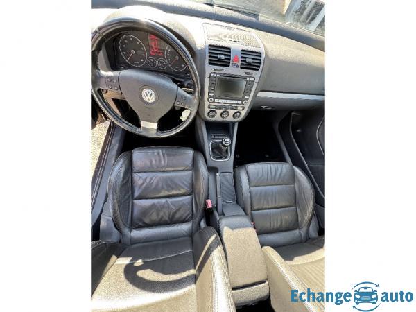 VOLKSWAGEN GOLF 1.4 16S TSI 140 Confortline