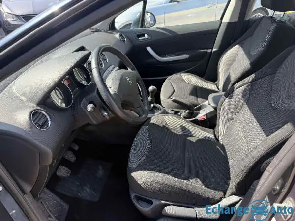 PEUGEOT 308 1.6 VTi 120ch Active