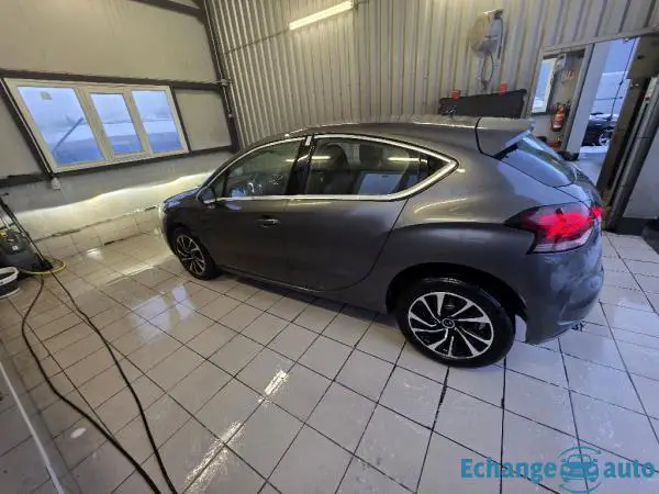 DS DS 4 BlueHDi 120cv So Chic