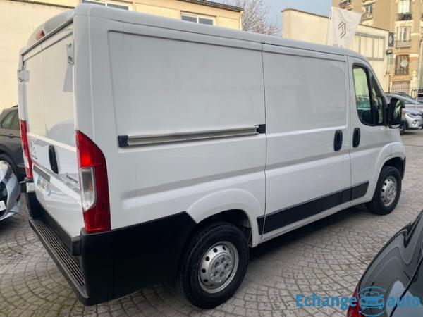 CITROEN JUMPER FOURGON JUMPER TOLE 30 L1H1 BLUEHDi 140 SetS BVM6 CLUB