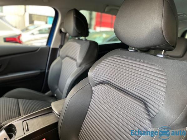 RENAULT GRAND SCENIC IV BUSINESS Grand Scenic TCe 140 FAP - 21 Business