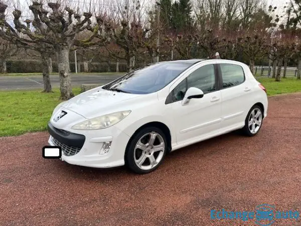 PEUGEOT 308 1.6 HDi 112ch FAP BVM6 Féline