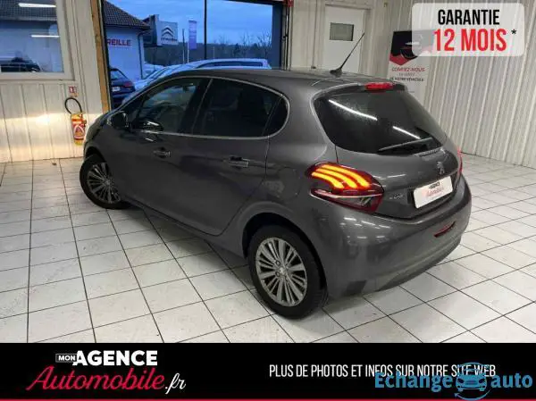 Peugeot 208 1.2i 110ch BOITE AUTO - DISTRI NEUVE