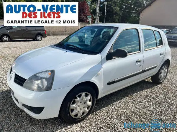 RENAULT CLIO II 1.2i Campus Authentique