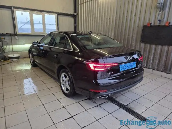 AUDI A4 2.0 TDI 150 S tronic 7 Business Line