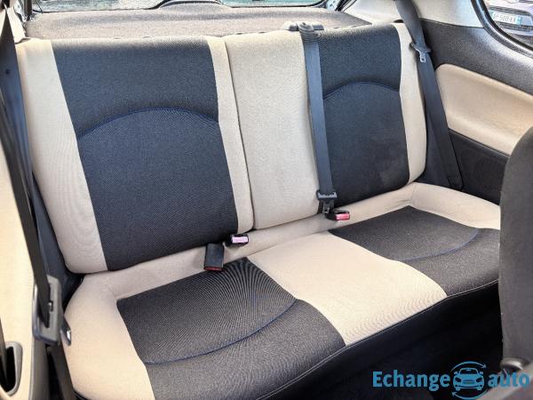 PEUGEOT 206 1.4i Pop Art Clim