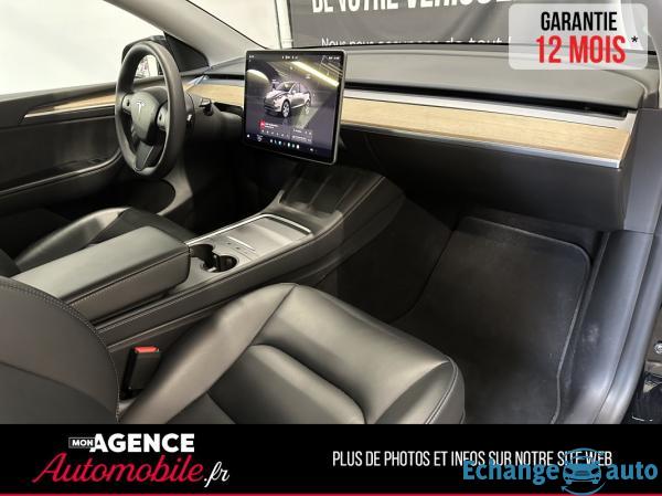 Tesla MODEL Y STANDARD RWD 1ER MAIN/ATTELAGE