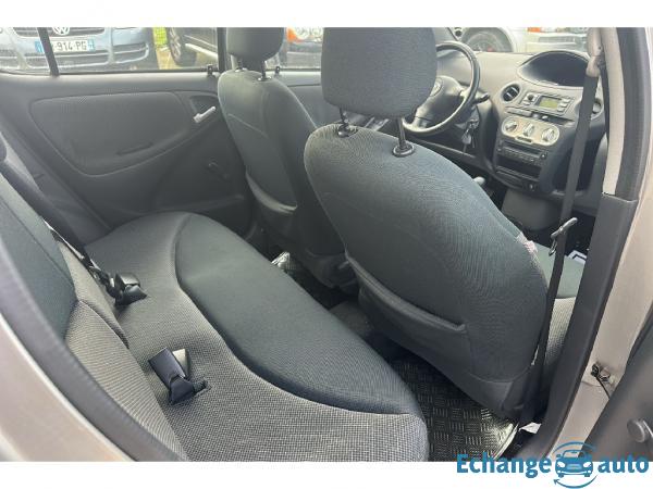 TOYOTA YARIS 65 VVT-i Linéa SOL BVA