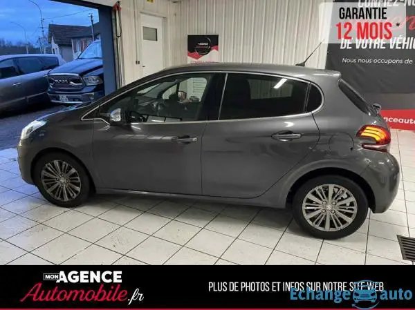 Peugeot 208 1.2i 110ch BOITE AUTO
