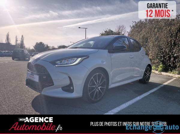 Toyota Yaris IV 1.5 HYBRIDE 116H GR SPORT / Garantie 12 Mois