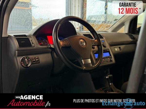 Volkswagen TOURAN PHASE 2 2.0 TDI 140 DSG6 CARAT