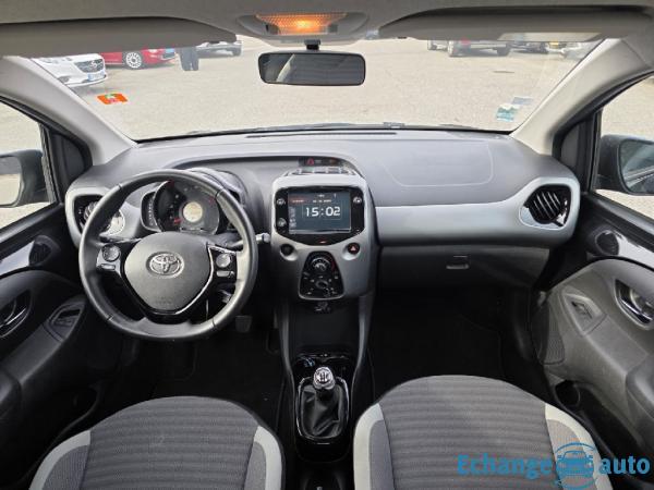 TOYOTA AYGO 1.0 VVT-i x-sport 60 000 km