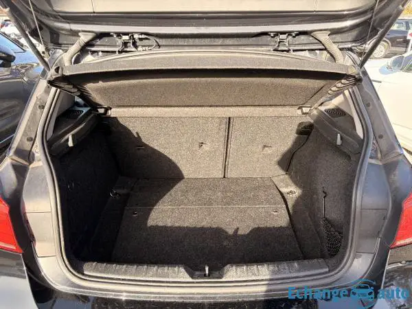 BMW SERIE 1 114d 95 ch Lounge