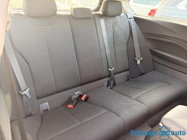 BMW SERIE 1 114d 95 ch Lounge