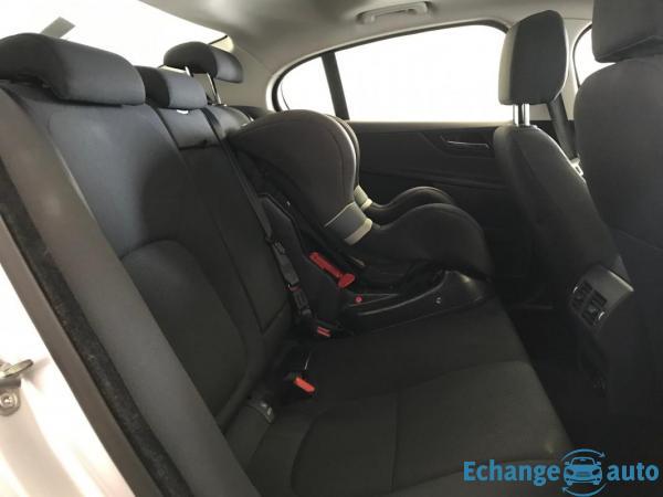 Jaguar XE 2.0 180 PURE GARANTIE 6 MOIS