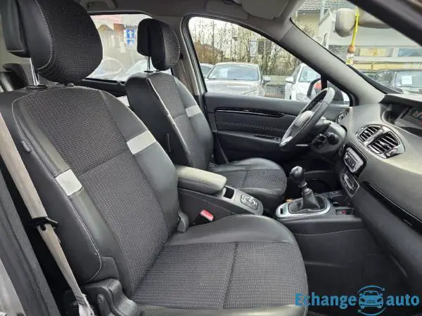 RENAULT SCENIC III dCi 110cv Bose