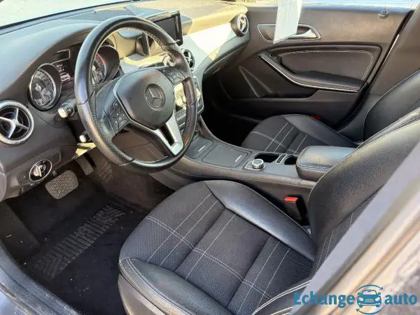 MERCEDES CLASSE CLA 180 Sensation 7-G DCT Automatique