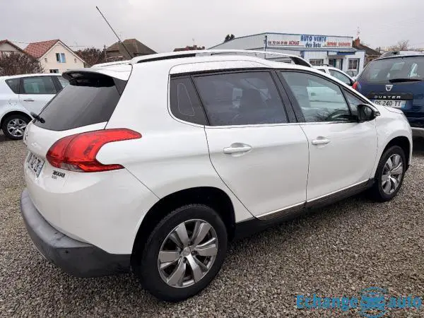 PEUGEOT 2008 1.6 HDI 115 Allure