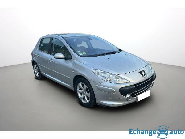 PEUGEOT 307 (2) 1.6e 16V Exécutive Pack BVA