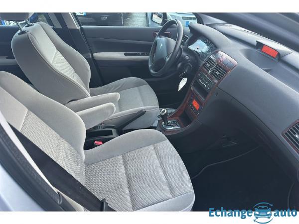 PEUGEOT 307 (2) 1.6e 16V Exécutive Pack BVA