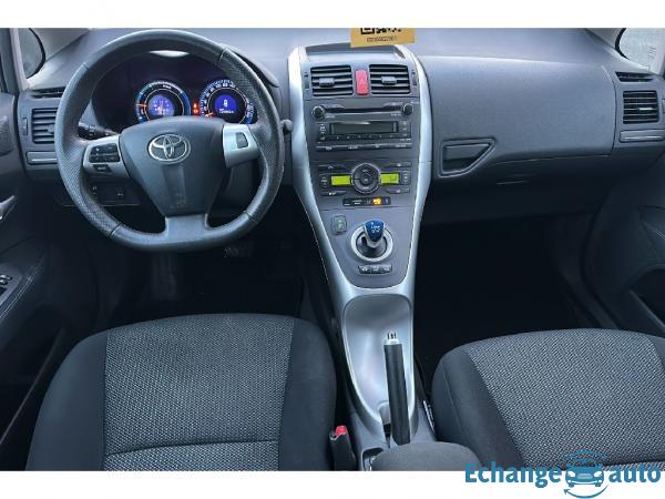 TOYOTA AURIS Hybride 136h Executive Connect