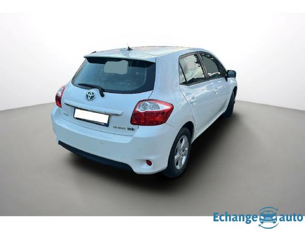 TOYOTA AURIS Hybride 136h Executive Connect