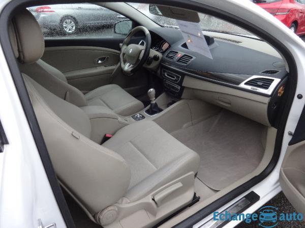 RENAULT MEGANE III COUPE 1.9 DCI 130