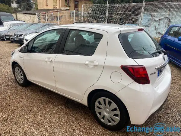 TOYOTA YARIS HYBRIDE 100h France