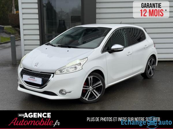 Peugeot 208 1.6 E-HDi FAP 92 Ch JANTES VITRES TEINTEES ATTELAGE / GARANTIE 12 MOIS