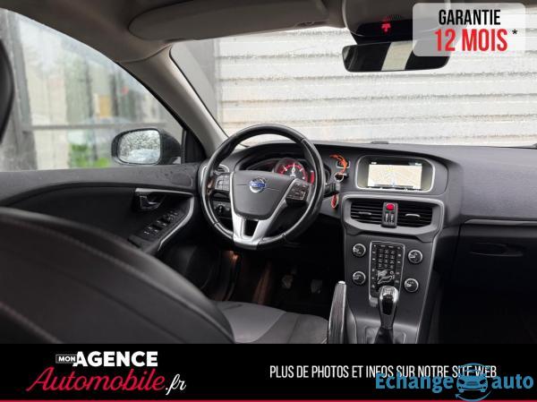 Volvo V40 D2 2.0 120 Ch 5 CYLINDRES MOMENTUM BUSINESS DISTRIBUTION 2024 / GARANTIE 12 MOIS