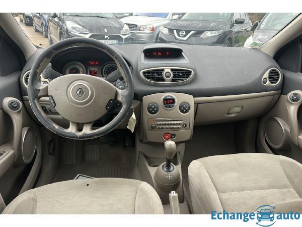 RENAULT CLIO III 1.5 dci privilege BVA